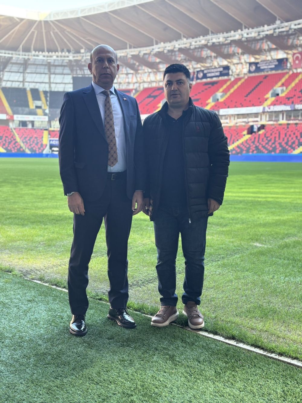 Halil Uğur stadyum-i692836c86e844.jpg